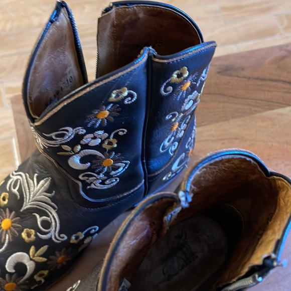 Old Gringo Yippee Ki Yay Women’s Boots - Picture 3 of 6